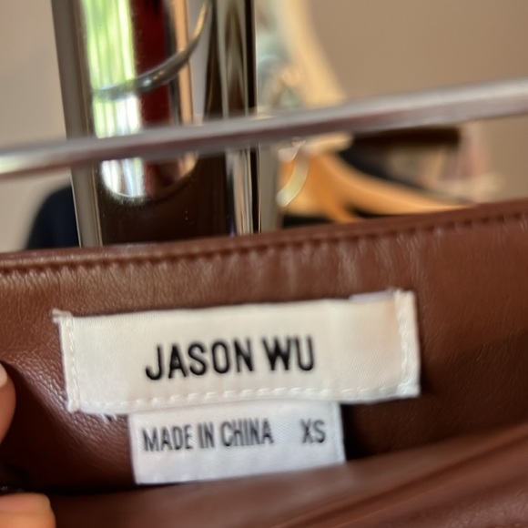 NWOT  JASON WU BROWN FAUX LEATHER SKIRT SZ XS - Picture 8 of 13